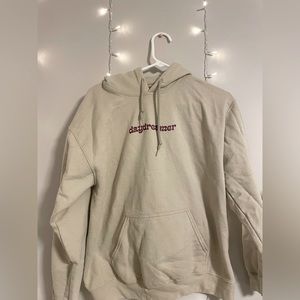 “Daydreamer” Mens tan hoodie. Never worn and soft